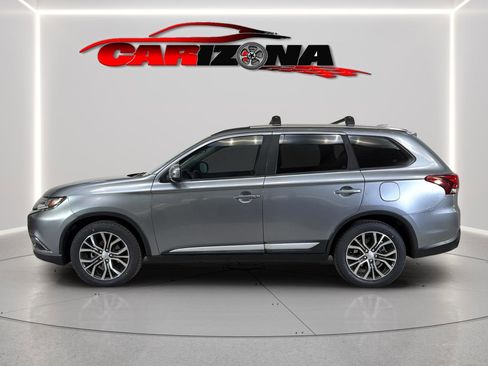 Used 2017 Mitsubishi Outlander SE FWD image 6