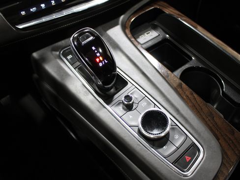 Used 2023 Cadillac Escalade ESV Sport Platinum AWD/4WD image 19