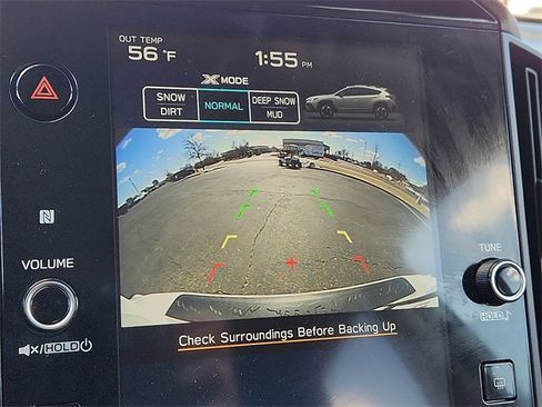 Used 2025 Subaru Crosstrek 2.0i Premium image 18