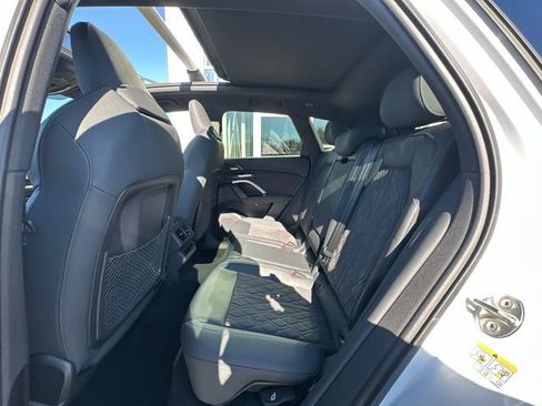 Used 2025 Audi SQ5 Premium Plus w/ Premium Plus Package AWD/4WD image 32