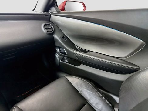 Used 2010 Chevrolet Camaro SS w/ RS Package RWD image 23