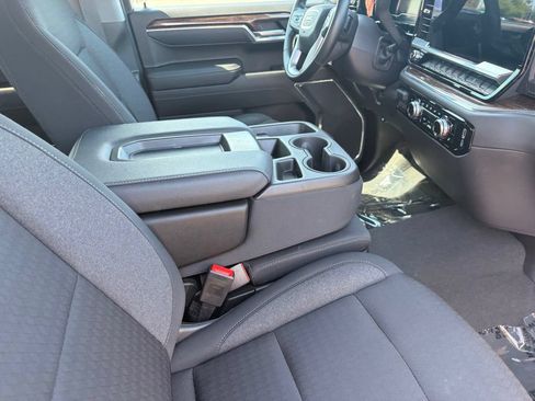 Used 2024 GMC Sierra 1500 Elevation w/ X31 Off-Road Package AWD/4WD image 11