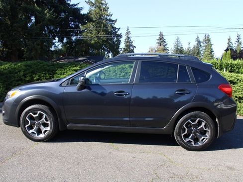 Used 2013 Subaru Crosstrek 2.0i Limited w/ Popular Pkg 1 AWD/4WD image 14