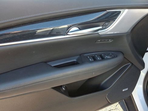 Certified 2024 Cadillac XT5 Premium Luxury w/ LPO, Floor Liner Package image 19