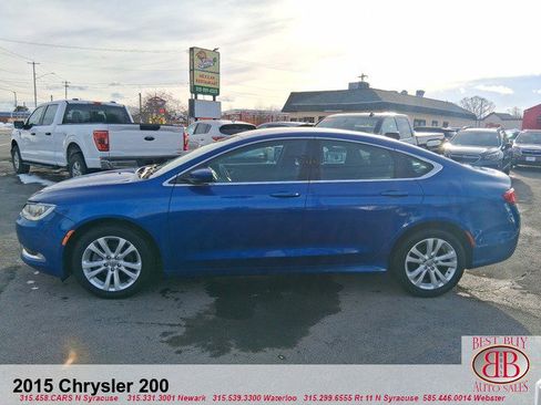 Used 2015 Chrysler 200 Limited w/ Convenience Group FWD image 6