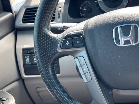 Used 2016 Honda Odyssey SE image 26