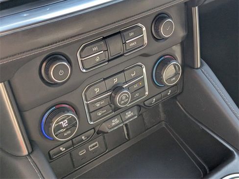 Certified 2023 Chevrolet Tahoe Z71 w/ Luxury Package image 23