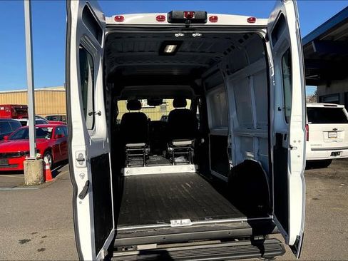 New 2025 RAM ProMaster 1500 w/ Quick Order Package 22G SLT image 21