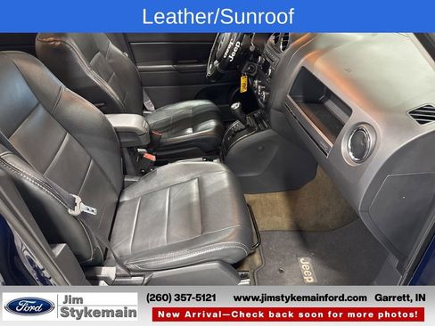 Used 2017 Jeep Patriot High Altitude FWD image 22