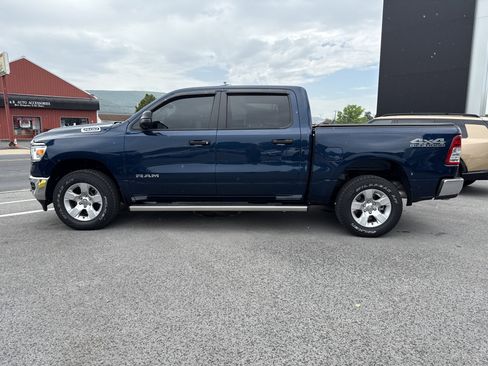 Used 2023 RAM 1500 Big Horn AWD/4WD image 7