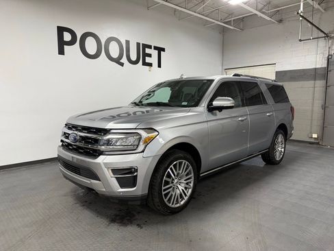 Used 2023 Ford Expedition Max Limited AWD/4WD image 2