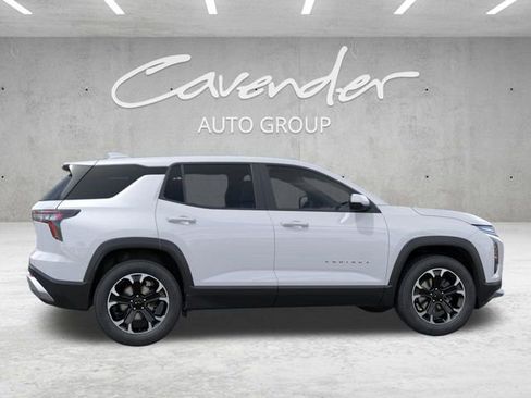 New 2026 Chevrolet Equinox LT w/ Convenience Package II image 5