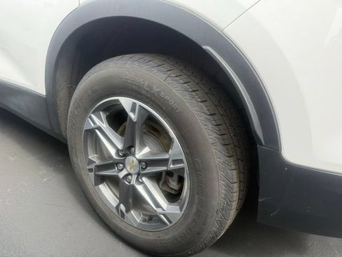 Used 2024 Chevrolet Blazer LT w/ LPO, Floor Liner Package FWD image 3