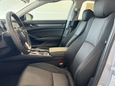 Used 2021 Honda Accord LX image 14