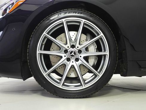 Used 2020 Mercedes-Benz S 560 Sedan image 5