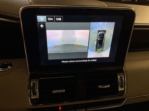 Used 2019 Lincoln Navigator L Reserve image 4