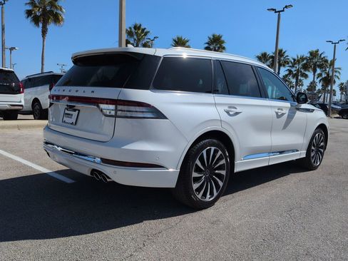 Certified 2023 Lincoln Aviator Black Label Grand Touring w/ Class IV Trailer Tow Package image 4