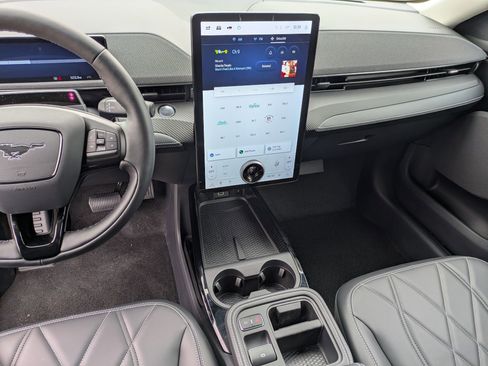 Certified 2025 Ford Mustang Mach-E Select w/ Comfort Package Lite image 23