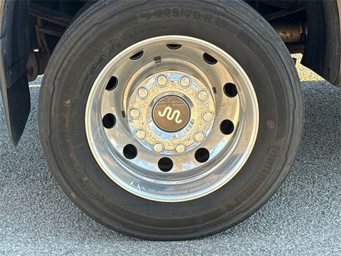 Used 2016 Ford F450 King Ranch w/ King Ranch w/Chrome Package image 10