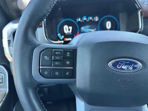 Used 2023 Ford F150 Lariat AWD/4WD image 18