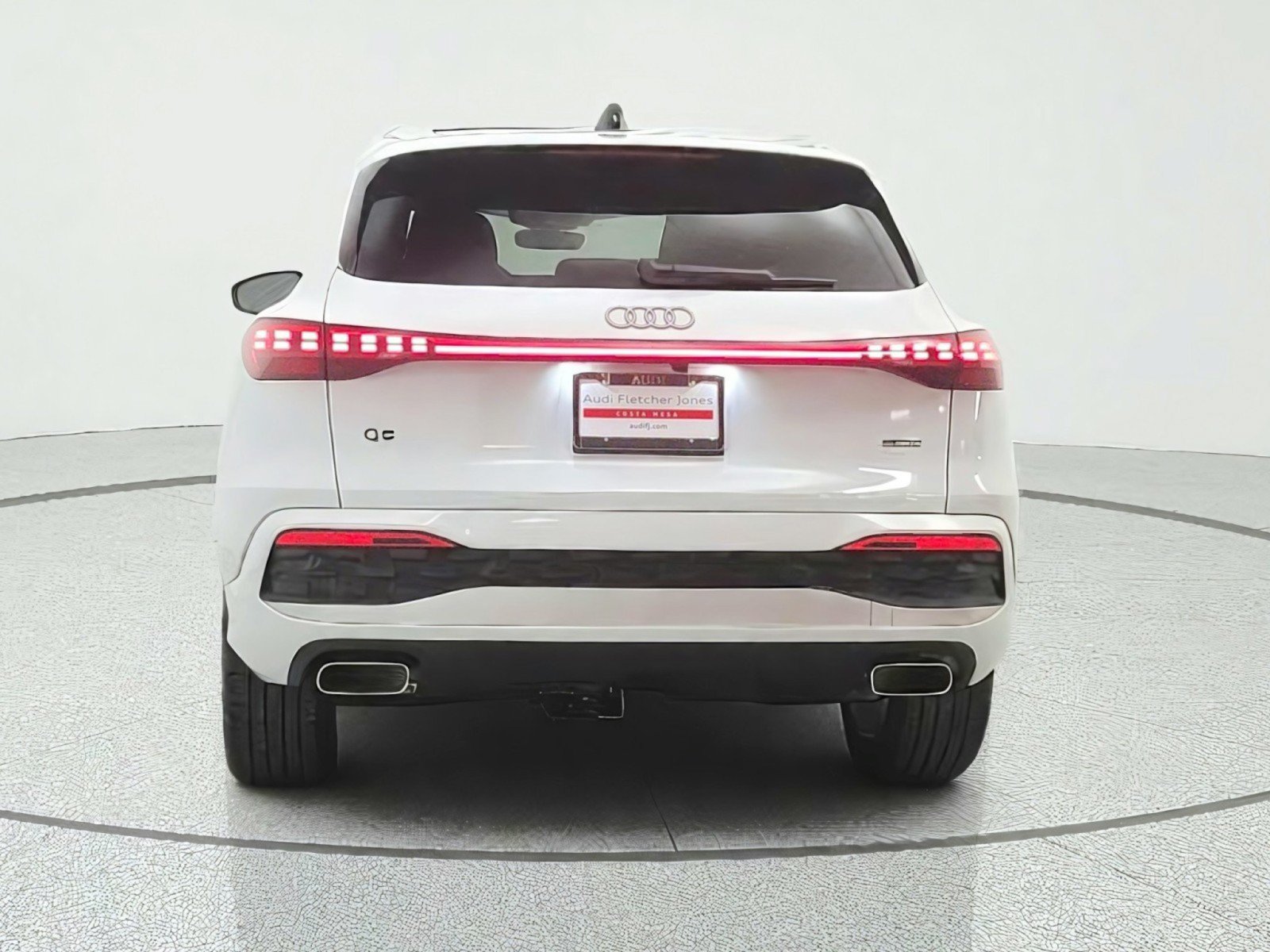 Used 2025 Audi Q5 Premium Plus AWD/4WD image 6