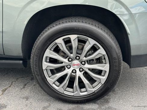 Used 2023 GMC Yukon XL Denali w/ LPO, Floor Liner Package image 11