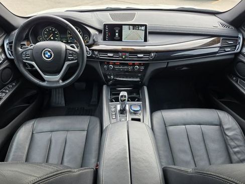 Used 2019 BMW X6 xDrive35i w/ Premium Package image 2