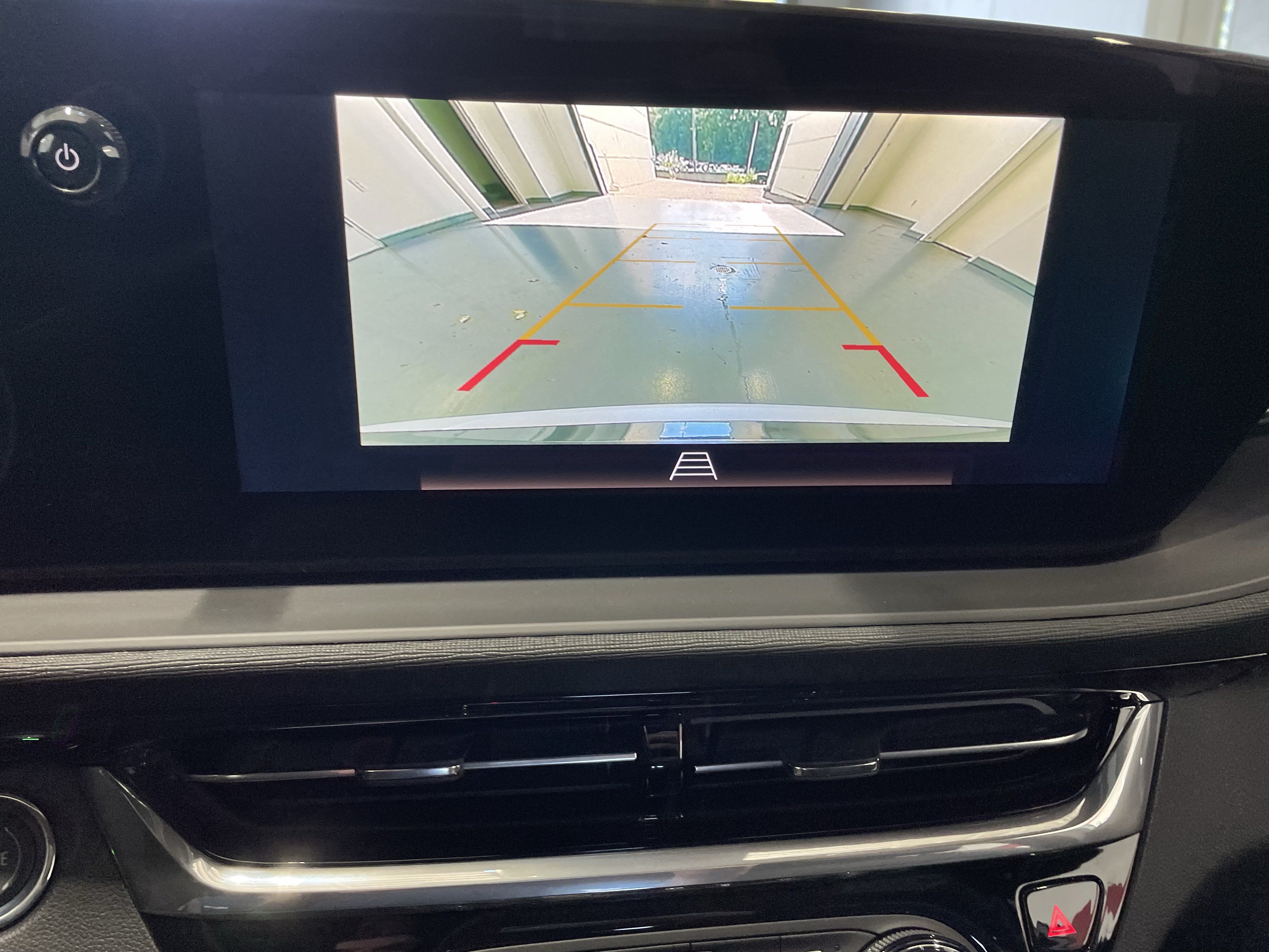 New 2026 Buick Envista Sport Touring w/ Convenience I Package FWD image 18