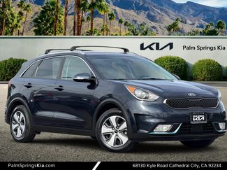 Used 2018 Kia Niro EX video 1