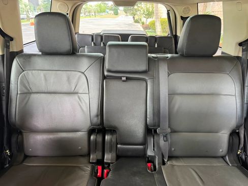 Used 2014 Ford Flex Limited w/ Equipment Group 303A AWD/4WD image 28