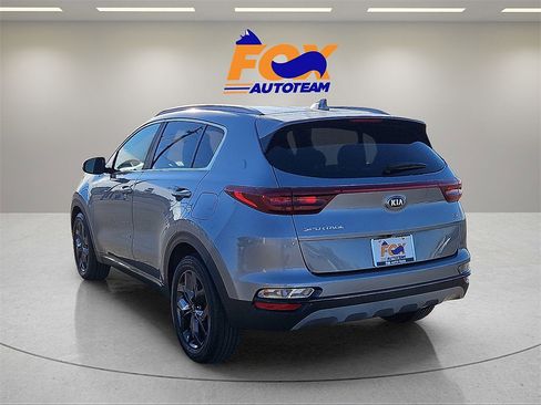 Used 2020 Kia Sportage S image 3