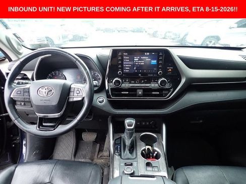 Used 2020 Toyota Highlander Limited AWD/4WD image 8