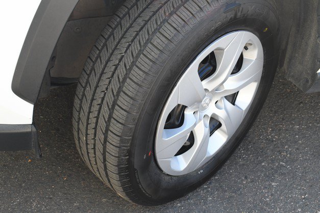 Certified 2025 Toyota RAV4 LE AWD/4WD image 11
