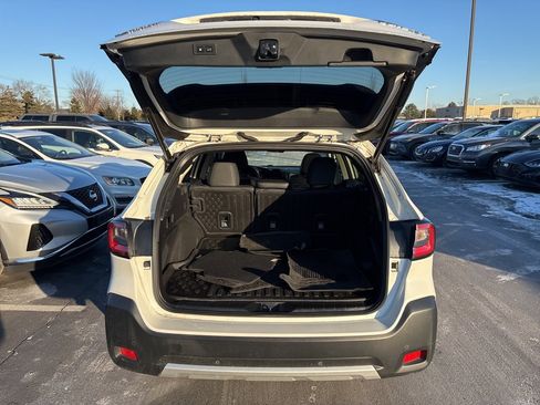 Certified 2023 Subaru Outback Limited XT image 7