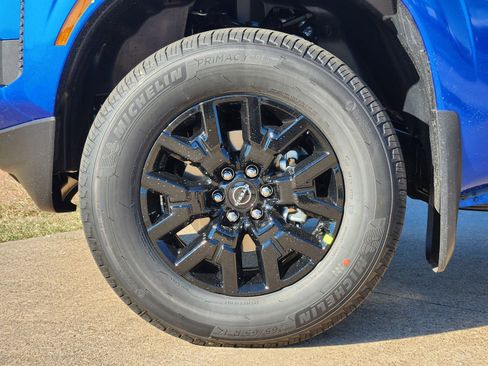 New 2026 Nissan Frontier SV image 11