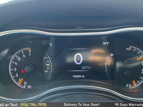 Used 2019 Jeep Grand Cherokee Limited image 18