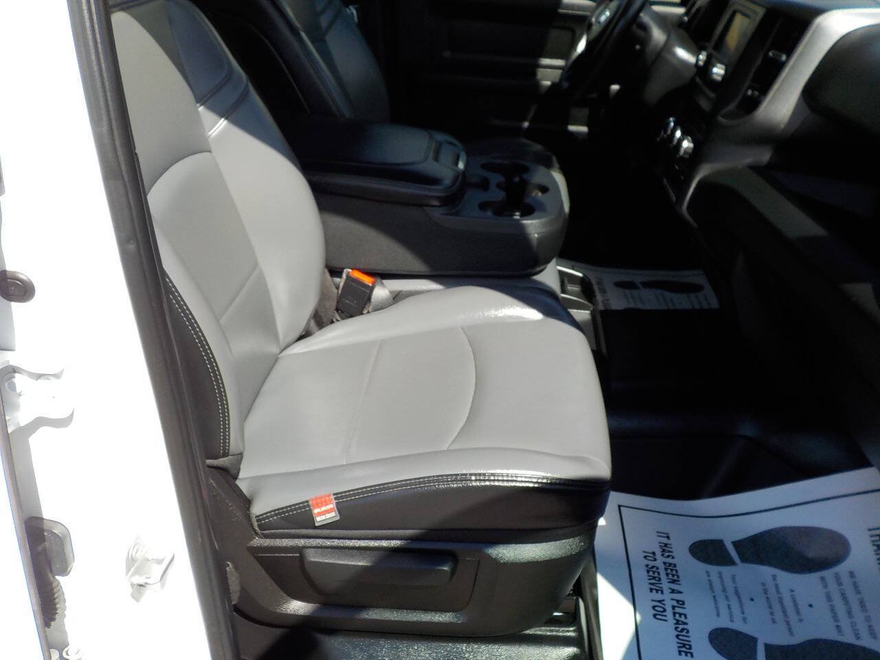Used 2021 RAM 2500 Tradesman w/ Chrome Appearance Group AWD/4WD image 29