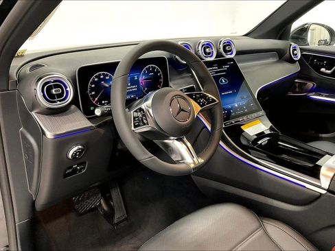 New 2026 Mercedes-Benz GLC 300 4MATIC image 8