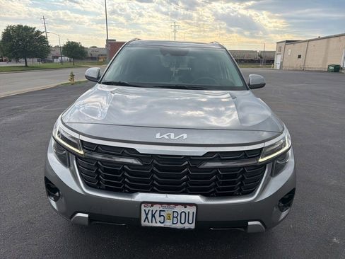 Certified 2024 Kia Seltos S AWD/4WD image 2