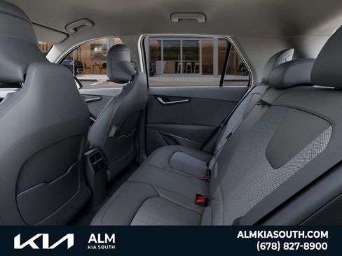 New 2025 Kia Niro Wind image 18