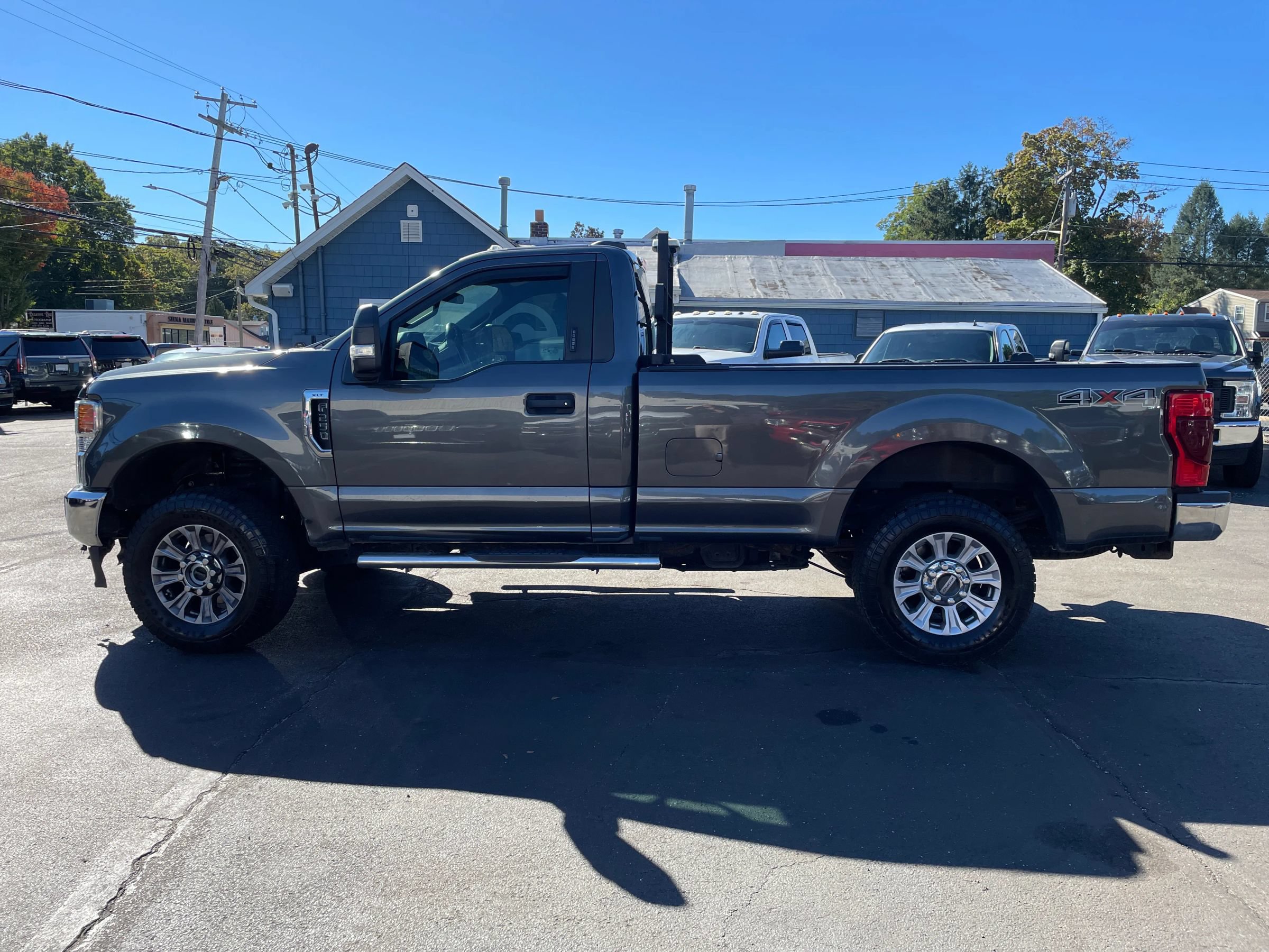 Used 2020 Ford F250 XLT w/ XLT Value Package AWD/4WD image 2