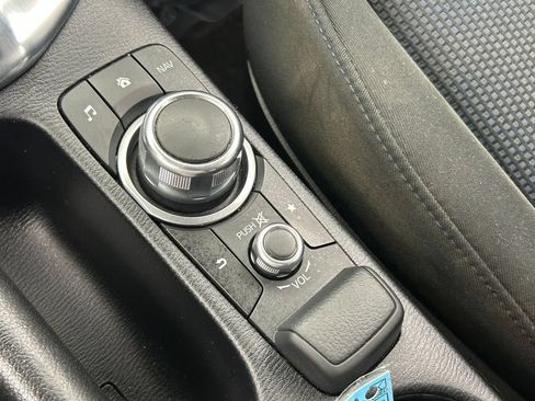 Used 2017 Toyota Yaris iA FWD image 31