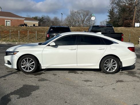 Used 2021 Honda Accord LX image 6