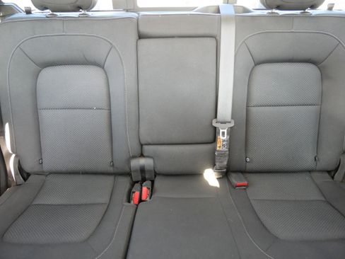 Used 2021 Chevrolet Colorado LT w/ Safety Package image 13