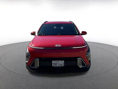 Used 2025 Hyundai Kona SEL image 9