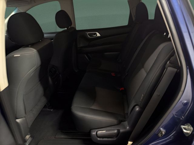 Used 2020 Nissan Pathfinder SV FWD image 13
