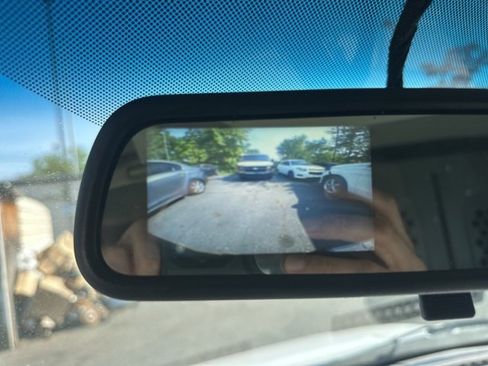 Used 2021 Chevrolet Express 2500 w/ Driver Convenience Package image 3