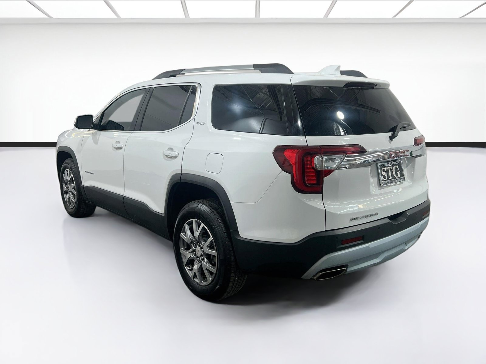 Used 2020 GMC Acadia SLT FWD image 6