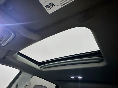 Used 2021 Chevrolet Silverado 1500 LTZ w/ LTZ Premium Texas Edition image 21