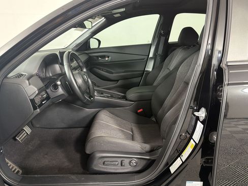 Certified 2023 Honda Accord Sport image 5